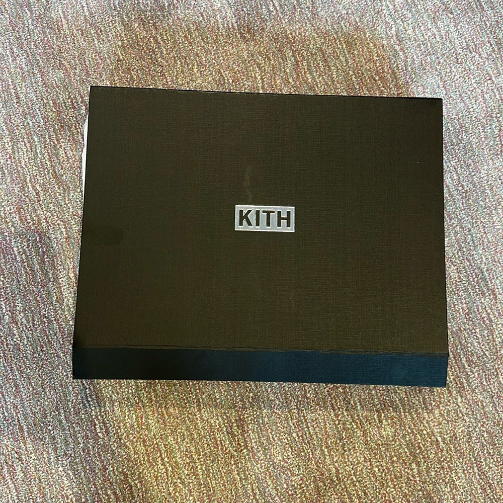 Kith packaging
